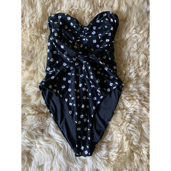 ONIA X WE WORE WHAT Women Capri One Piece Swimsuit with Daisies , XS, Black - Picture 6 of 9